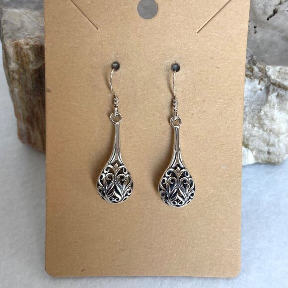 Sterling Silver 925 Hollow Pierced Filigree Scrollwork Teardrop Dangle Earrings - Picture 10 of 15